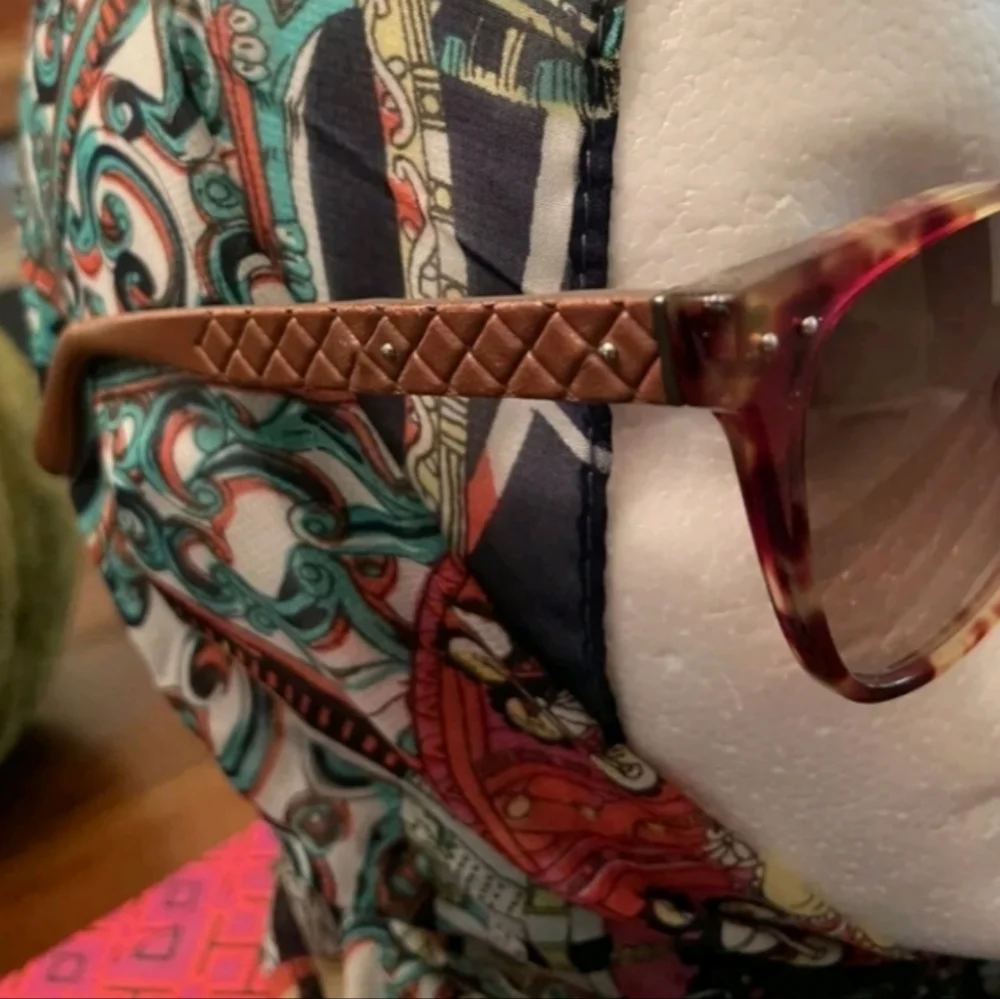 BOTTEGA VENETA BROWN NEW SUNGLASSES TORTOISE SHELL